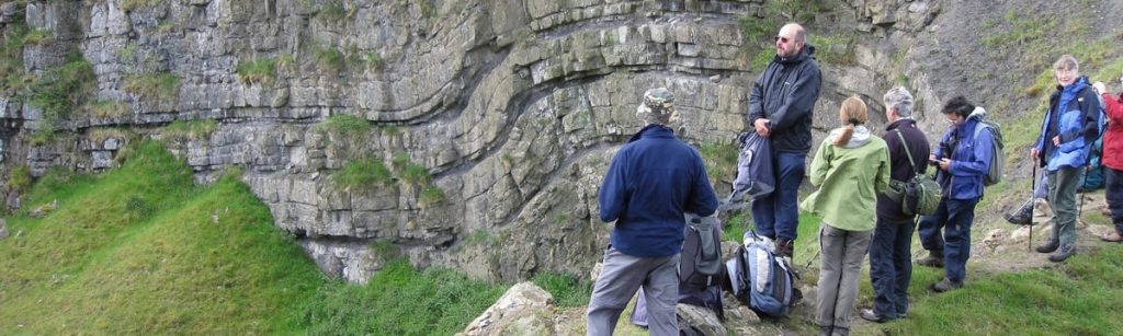 Walkers in Geltsdale in Fellfoot Forward area 1920x1280 1 2