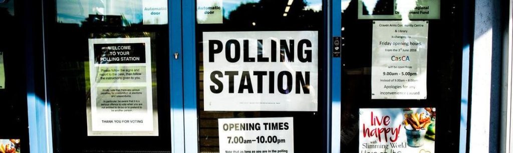 elliott stallion 1UY8UuUkids unsplash 1